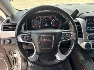 GMC Yukon 2016 4x2 SLE SUV de 4 puertas