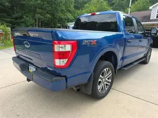 Ford F-150 2022 4x4 XL 4 puertas SuperCrew caja corta de 5.5 pies