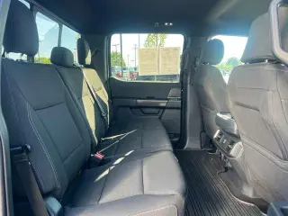Ford F-150 2024 4x4 XLT 4 puertas SuperCrew batea de 5.5 pies