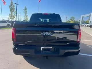 Ford F-150 2024 4x4 XLT 4 puertas SuperCrew batea de 5.5 pies