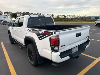 Toyota Tacoma 2018 4x4 TRD Pro 4 puertas Doble Cabina 5.0 pies Caja Corta 6M
