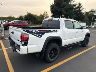 Toyota Tacoma 2018 4x4 TRD Pro 4 puertas Doble Cabina 5.0 pies Caja Corta 6M