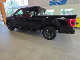 Ford F-150 2023 4x4 XLT 4 puertas SuperCrew caja corta de 5.5 pies