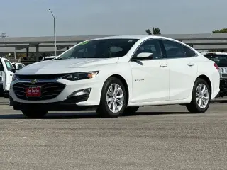 Chevrolet Malibu 2024 LT Sedán de 4 puertas con 1LT