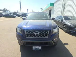 Nissan Frontier 2022 4x2 S Cabina Doble de 4 p-tas. y caja corta de 5 pies