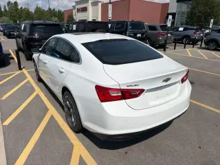 Chevrolet Malibu 2024 LT Sedán 4p w/1LT