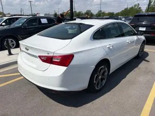Chevrolet Malibu 2024 LT Sedán 4p w/1LT