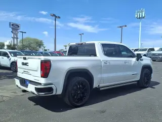 GMC Sierra 1500 2021 4x4 Denali 4dr Crew Cab 5.8 ft. SB