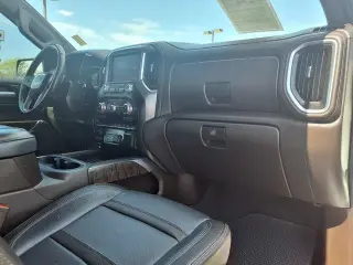 GMC Sierra 1500 2021 4x4 Denali 4dr Crew Cab 5.8 ft. SB