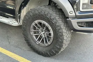 Ford F-150 2019 4x4 Raptor 4 puertas SuperCrew caja corta de 5.5 pies