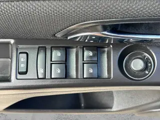 Chevrolet Cruze Limited 2016 1LT Automático Sedán 4 puertas con 1SD