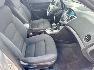 Chevrolet Cruze Limited 2016 1LT Automático Sedán 4 puertas con 1SD