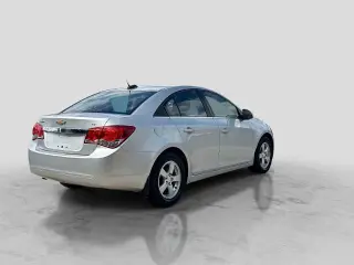 Chevrolet Cruze Limited 2016 1LT Automático Sedán 4 puertas con 1SD