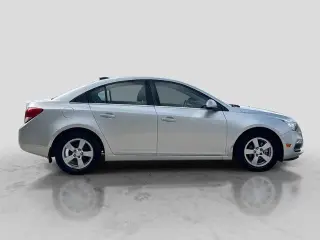 Chevrolet Cruze Limited 2016 1LT Automático Sedán 4 puertas con 1SD