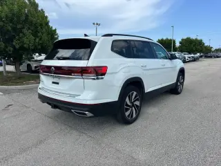 Volkswagen Atlas 2024 SE 4 puertas SUV con tecnología