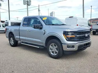 Ford F-150 2025 4x4 XLT 4 puertas SuperCab caja de 6.5 pies