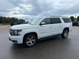 Chevrolet Suburban 2017 4x4 LT SUV de 4 puertas