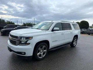 Chevrolet Suburban 2017 4x4 LT SUV de 4 puertas