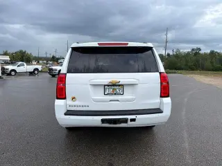 Chevrolet Suburban 2017 4x4 LT SUV de 4 puertas