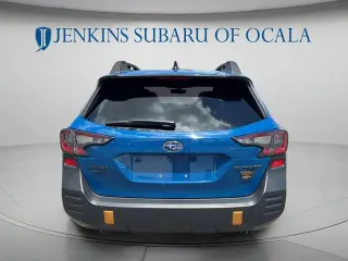 Subaru Outback 2025 AWD Wilderness Crossover de 4 puertas