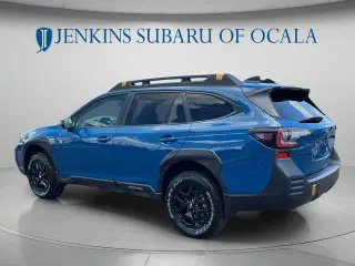 Subaru Outback 2025 AWD Wilderness Crossover de 4 puertas