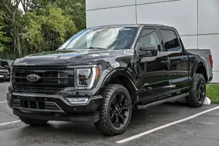 Ford F-150 2023 4x4 Lariat 4 puertas SuperCrew caja corta de 5.5 pies