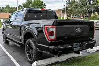 Ford F-150 2023 4x4 Lariat 4 puertas SuperCrew caja corta de 5.5 pies