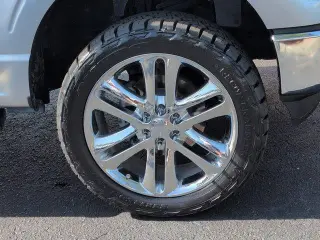 Ford F-150 2022 4x4 Lariat 4 puertas SuperCrew caja corta de 5.5 pies