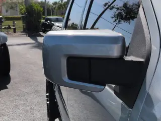 Ford F-150 2022 4x4 Lariat 4 puertas SuperCrew caja corta de 5.5 pies