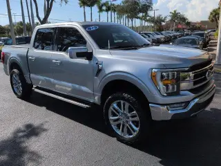 Ford F-150 2022 4x4 Lariat 4 puertas SuperCrew caja corta de 5.5 pies