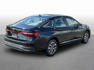 Volkswagen Jetta 2025 Sedán de 4 puertas