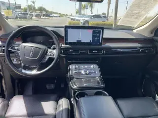 Lincoln Nautilus 2023 Reserve 4dr SUV
