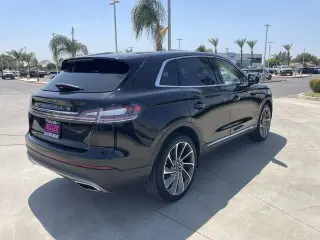 Lincoln Nautilus 2023 Reserve 4dr SUV
