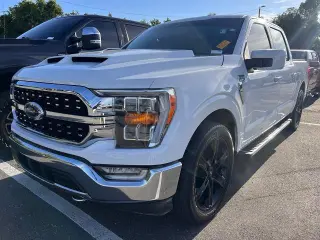 Ford F-150 2022 4x4 XL 4dr SuperCrew 5.5 ft. SB