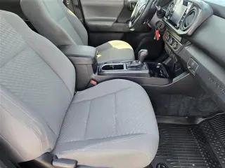 Toyota Tacoma 2021 4x2 SR 4dr Cabido Dobles 5.0 ft SB