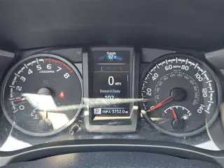 Toyota Tacoma 2021 4x2 SR 4dr Cabido Dobles 5.0 ft SB