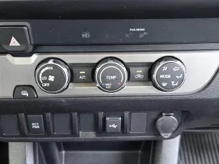 Toyota Tacoma 2021 4x2 SR 4dr Cabido Dobles 5.0 ft SB