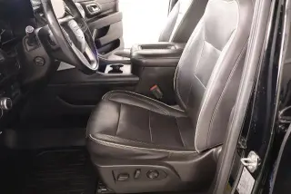 GMC Yukon 2021 4x4 SLT 4dr SUV