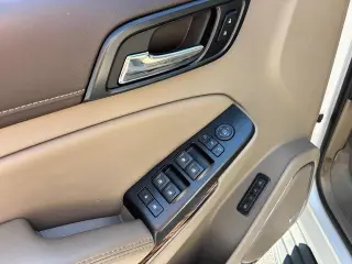 GMC Yukon 2018 4x4 SLT 4dr SUV