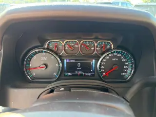 GMC Yukon 2018 4x4 SLT 4dr SUV