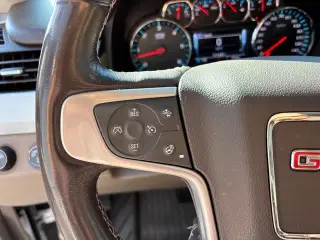 GMC Yukon 2018 4x4 SLT 4dr SUV