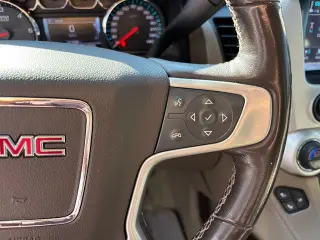 GMC Yukon 2018 4x4 SLT 4dr SUV
