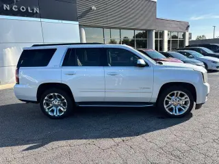 GMC Yukon 2018 4x4 SLT 4dr SUV