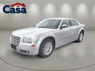 Chrysler 300 2010 Touring 4dr Sedan