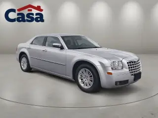 Chrysler 300 2010 Touring 4dr Sedan