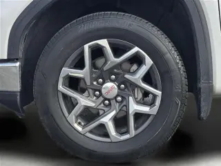 GMC Sierra 1500 2024 4x2 SLT 4dr Crew Cab 5.8 ft. SB