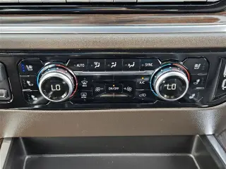 GMC Sierra 1500 2024 4x2 SLT 4dr Crew Cab 5.8 ft. SB