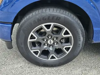 Ford F-150 2024 4x2 STX 4dr SuperCrew 5.5 ft. SB