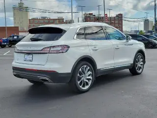 Lincoln Nautilus 2023 AWD Reserve 4dr SUV