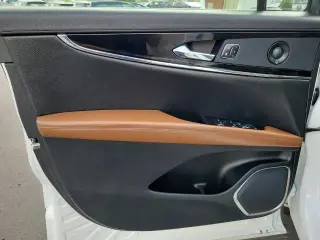 Lincoln Nautilus 2023 AWD Reserve 4dr SUV